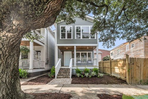 65 Simons St, Charleston, SC, 29403-3715 | Card Image