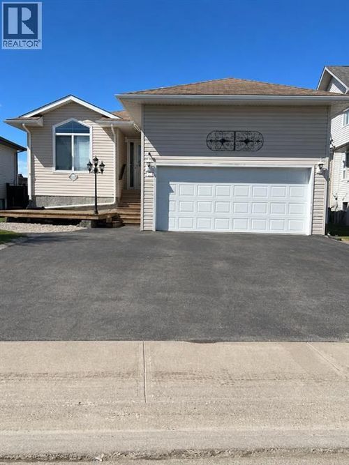 10244 97 Street, Sexsmith, AB, T0H3C0 | Card Image
