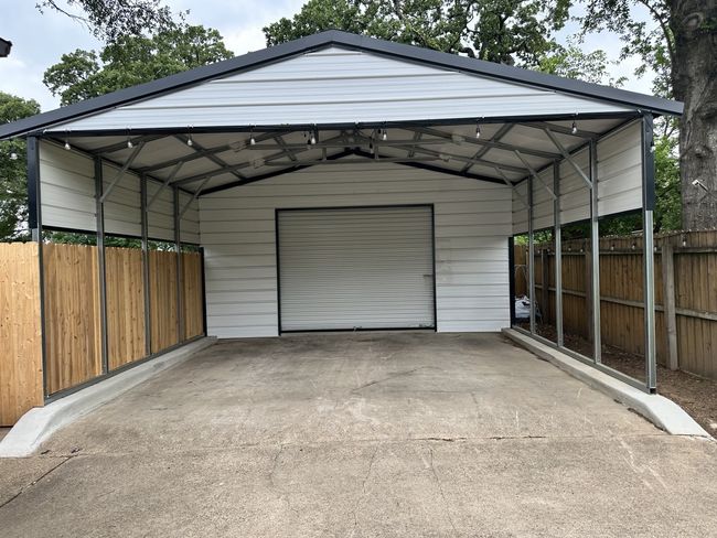 1704 S Houston St, House other with 3 bedrooms, 2 bathrooms and null parking in Kaufman TX | Image 35