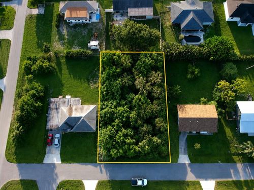 333 Skylark Ln Nw, PORT CHARLOTTE, FL, 33952-6500 | Card Image