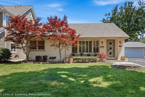 4089 Western Ave, Western Springs, IL, 60558-1045 | Card Image