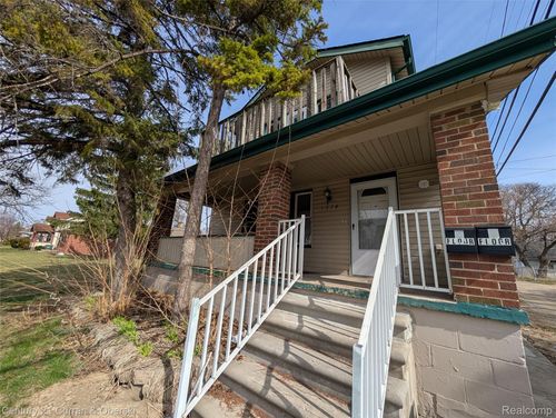 1374 Hanford #1 Avenue, Lincoln Park, MI, 48146 | Card Image