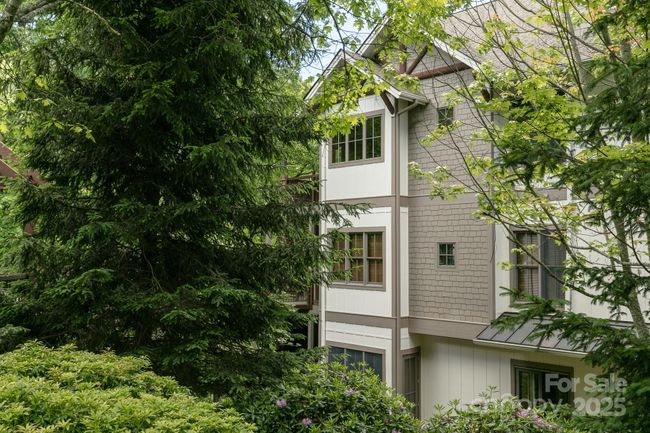 C - 224 Logging Horse Rd, Condo with 3 bedrooms, 3 bathrooms and null parking in Burnsville NC | Image 37