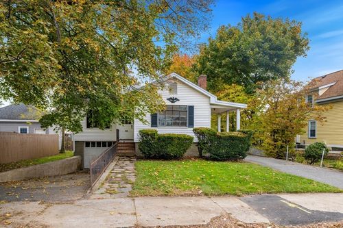 35 Summer St, Saugus, MA, 01906-2163 | Card Image