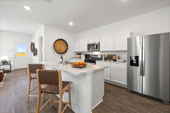 827 Arnold Loop, House other with 3 bedrooms, 2 bathrooms and 2 parking in Uhland TX | Image 16
