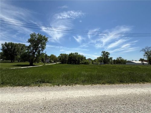 909 Main St, Cainsville, MO, 64632-9112 | Card Image