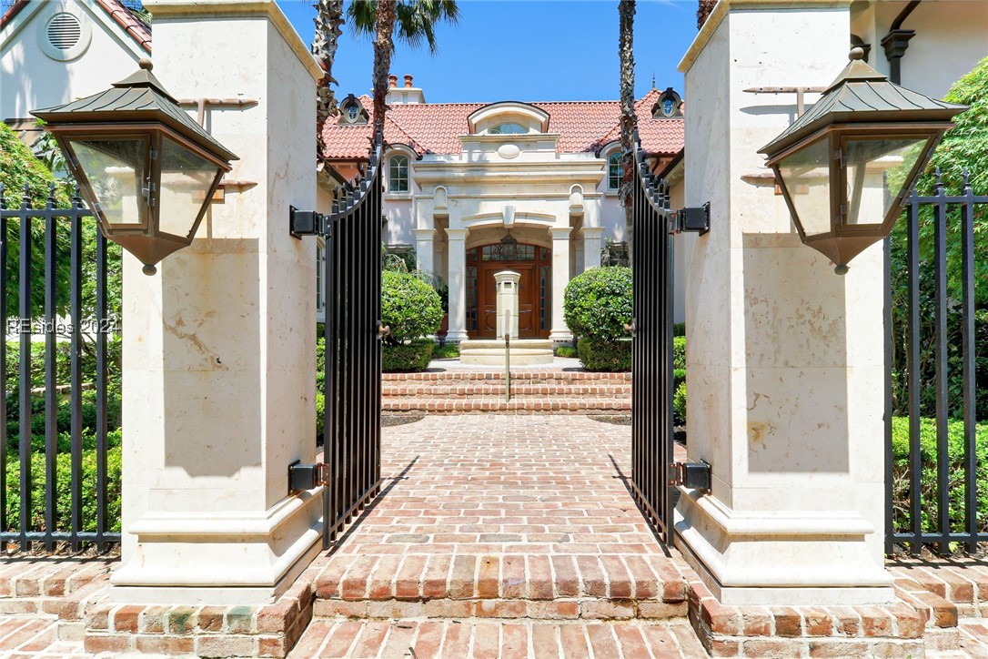 Harrogate Dr, Hilton Head Island, SC 29928