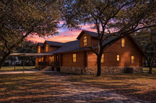 6892 Swain Rd, Sorrento, FL, 32776-6702 | Card Image