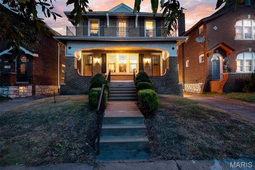 5067 Winona Ave, Saint Louis, MO, 63109-2457 | Card Image