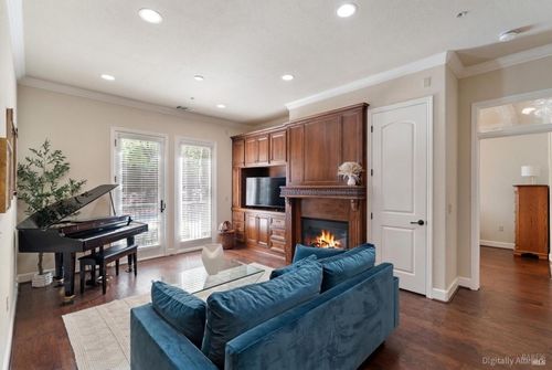1207 Symphony Way, Vallejo, CA, 94591-3881 | Card Image