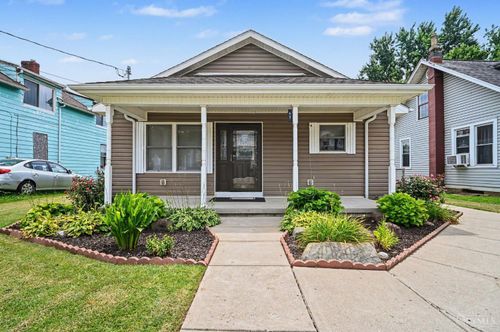 17 Washington Ave, North Bend, OH, 45052-3504 | Card Image
