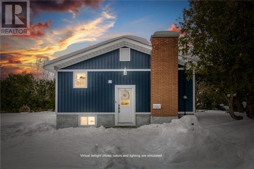 411 Ester St, Sudbury, ON, P3E5C5 | Card Image