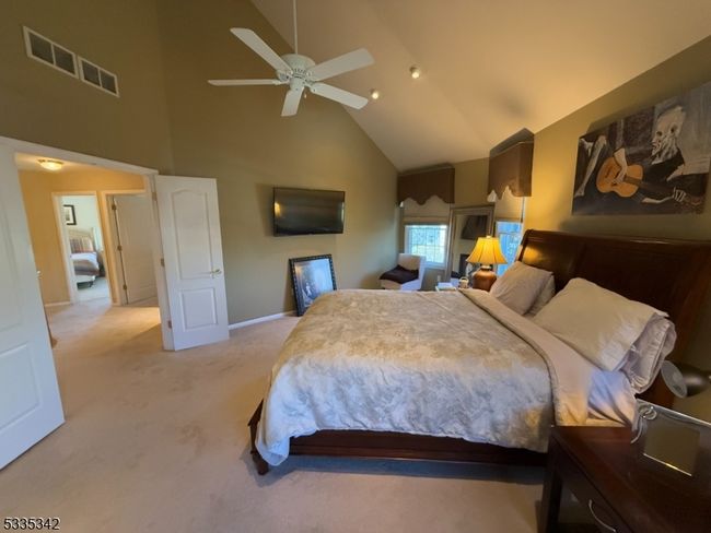 4 Sevell Cir, Townhouse with 3 bedrooms, 2 bathrooms and null parking in Clark NJ | Image 18