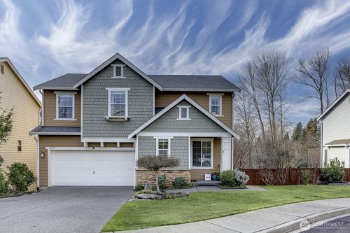 2109 Kennewick Pl Ne, Renton, WA, 98056-2255 | Card Image