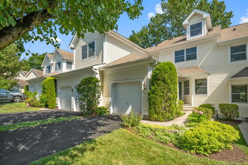 407 Glenwood Dr, Briarcliff Manor, NY, 10510-2058 | Card Image