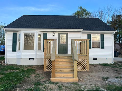 110 Hillcrest Ave, Lancaster, KY, 40444-1316 | Card Image