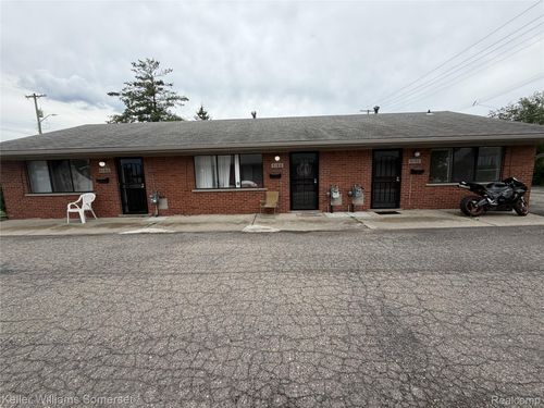 4186 Drouillard St, Lincoln Park, MI, 48146-4004 | Card Image