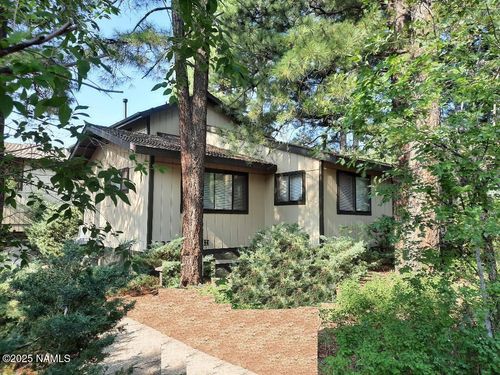 c-823 W Birch Ave, Flagstaff, AZ, 86001-4409 | Card Image