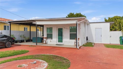 5737 Sw 6th St, Miami, FL, 33144-3909 | Card Image