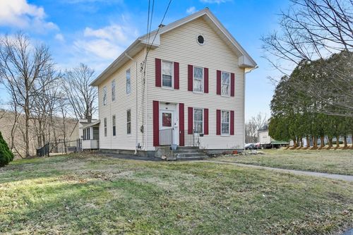 556 Main St, Dalton, MA, 01226-1610 | Card Image