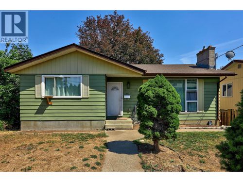 1160 Kemano St, Kamloops, BC, V2B7M2 | Card Image