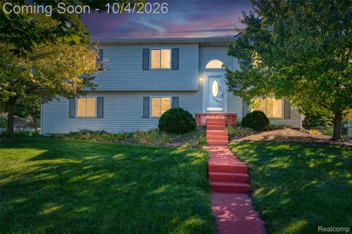 788 Stoney Dr, South Lyon, MI, 48178-2020 | Card Image