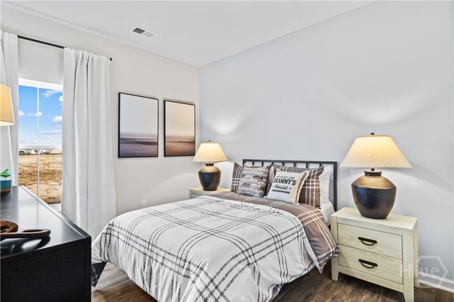 *Model home photography is for reference purposes only. Does not depict actual home. | Image 13