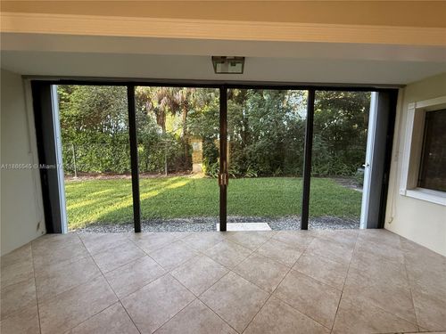 apt-101l-900 Sw 142nd Ave, Pembroke Pines, FL, 33027-6911 | Card Image