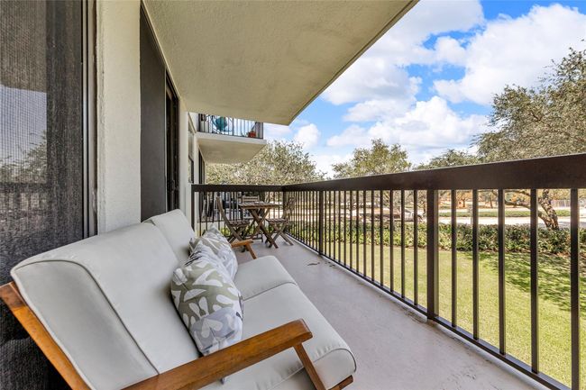 APT-202 - 2900 Ne 14 Th Street Cswy, Condo with 1 bedrooms, 2 bathrooms and null parking in Pompano Beach FL | Image 28