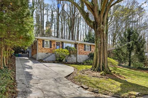 908 Scott Cir, Decatur, GA, 30033-4719 | Card Image