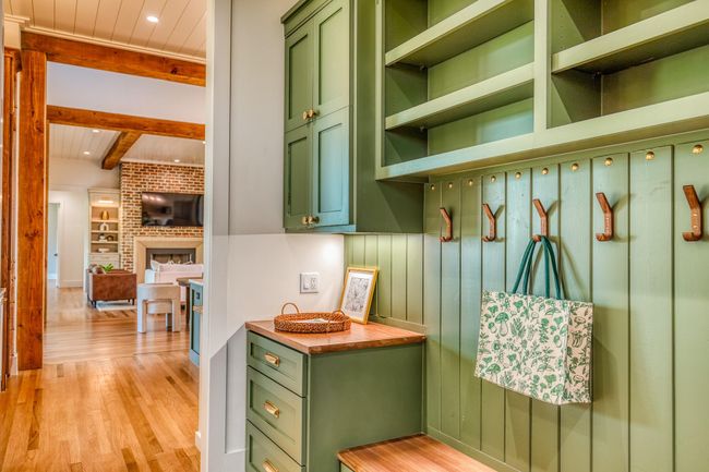 104 Hartfield Rd, Home with 4 bedrooms, 5 bathrooms and 3 parking in Round Top TX | Image 23