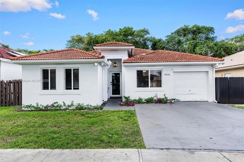 16296 Sw 83rd Ln, Miami, FL, 33193-5143 | Card Image