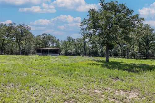 7132 Serenity Ranch Rd, Somerville, TX, 77879-2102 | Card Image