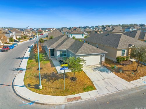 2002 Rhesus Vw, San Antonio, TX, 78245-1986 | Card Image