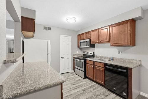 1124-2451 N Rainbow Blvd, Las Vegas, NV, 89108-4502 | Card Image