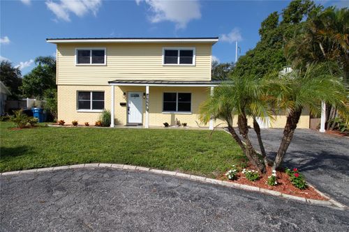1596 81st Ave N, ST PETERSBURG, FL, 33702-4055 | Card Image