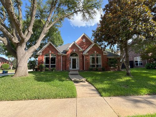 2001 Elm Creek Ln, Flower Mound, TX, 75028-4682 | Card Image