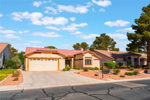5029 Pacific Grove Dr, Las Vegas, NV, 89130-2012 | Card Image