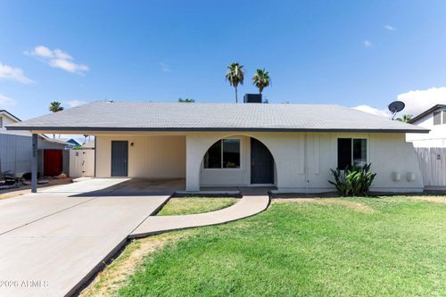 4723 E Vineyard Rd, Phoenix, AZ, 85042-6422 | Card Image