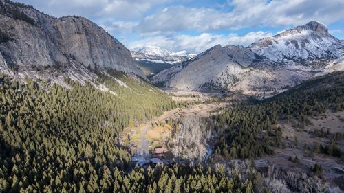 8571 Sun Canyon Lodge Rd, Augusta, MT, 59410 | Card Image