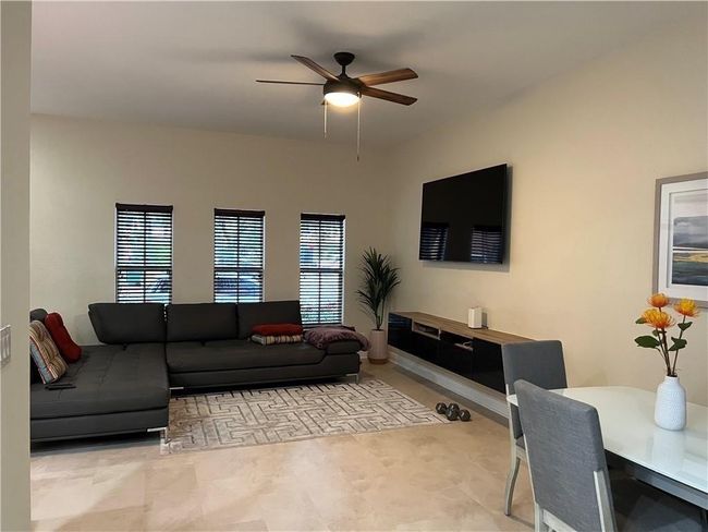 2643 - 2643 Sw 99 Th Way, Townhouse with 3 bedrooms, 3 bathrooms and null parking in Miramar FL | Image 9
