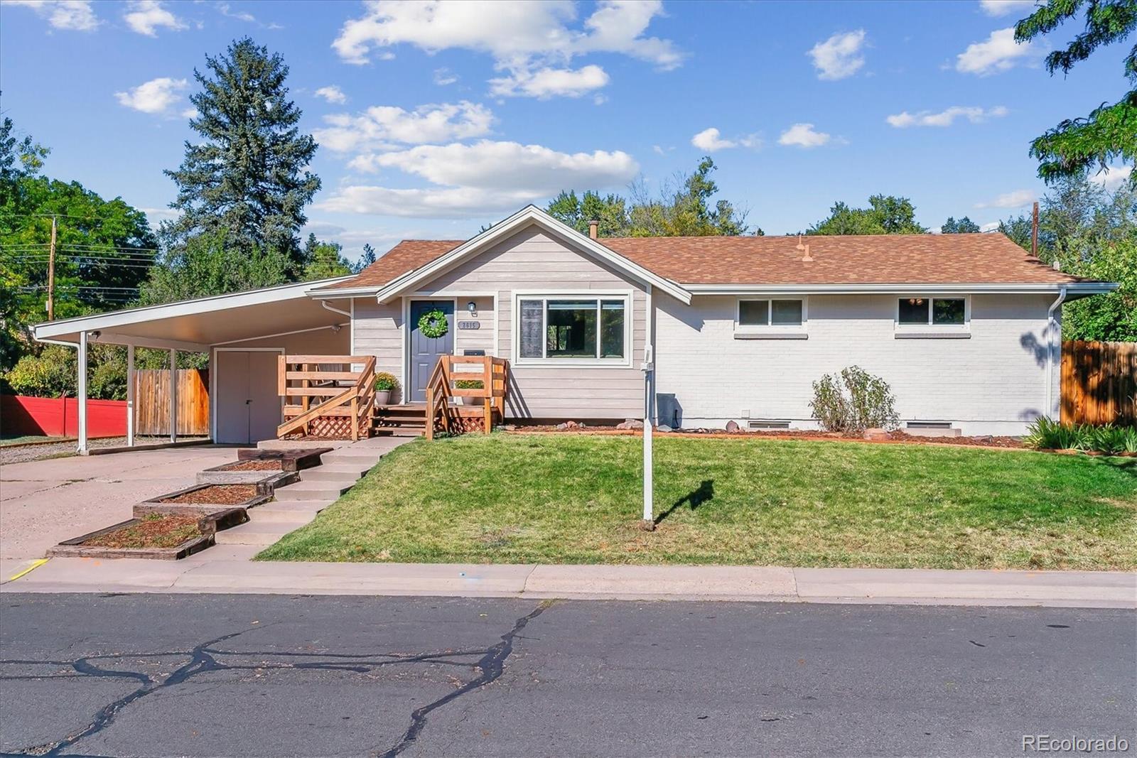 Maplewood Ave, Littleton, CO 80121