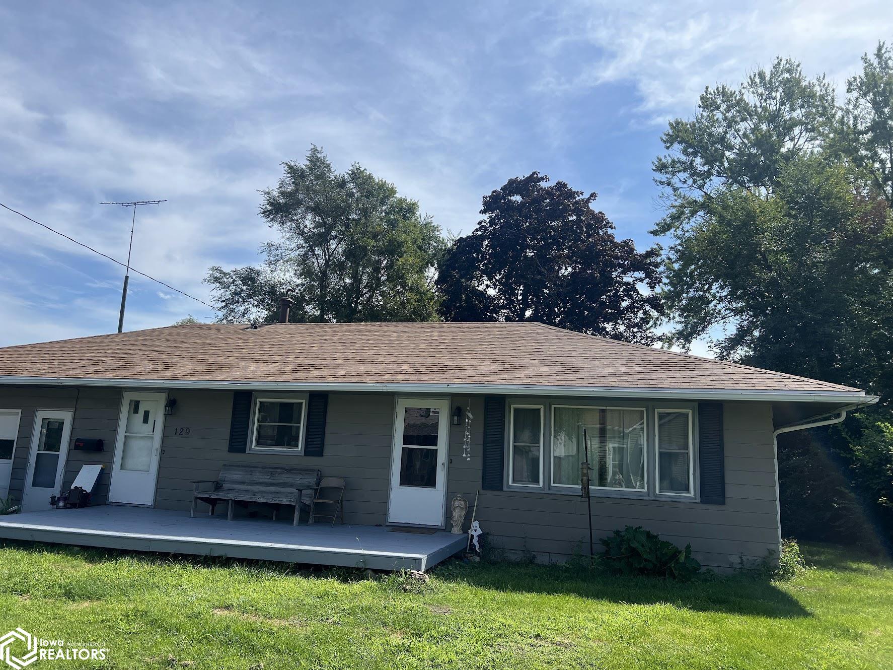 Park St, Osceola, IA 50213