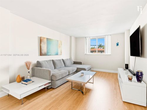 apt-108-1251 Ne 108th St, Miami, FL, 33161-7333 | Card Image