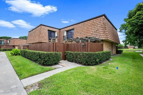 2016 20th Ln, Greenacres, FL, 33463-4259 | Card Image
