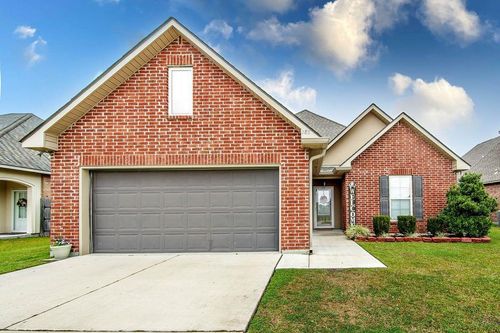 388 Pond Dr, Thibodaux, LA, 70301-8440 | Card Image