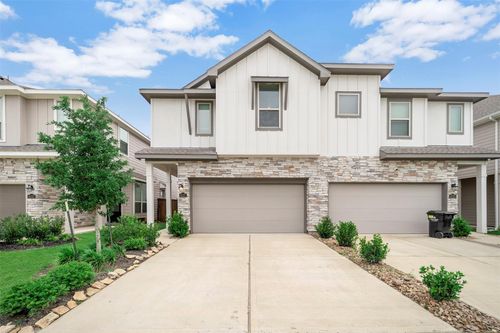 4127 Champlain Way, Iowa Colony, TX, 77583-4696 | Card Image