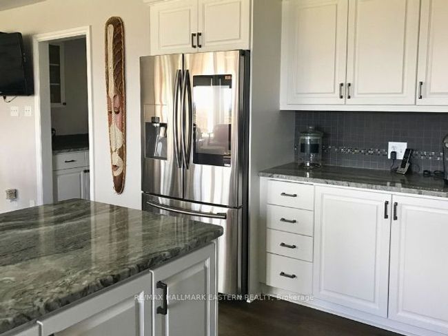 1300 David Fife Line, House other with 5 bedrooms, 3 bathrooms and 5 parking in Keene ON | Image 8