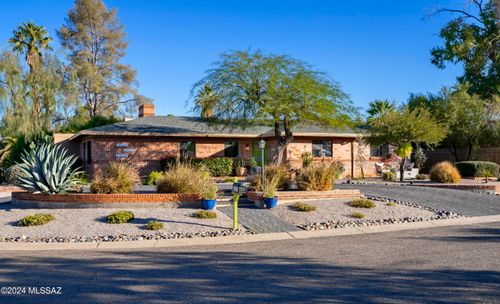 4503 E 7th St, Tucson, AZ, 85711-2913 | Card Image