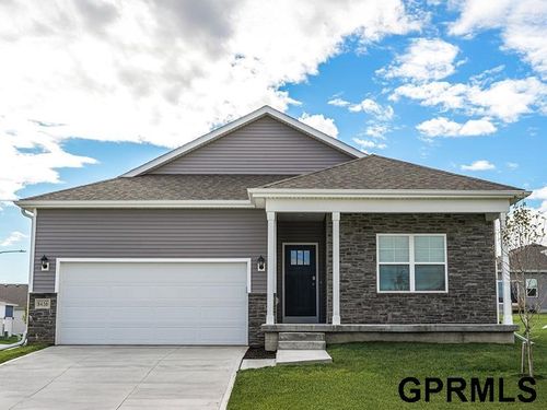 11616 S 56th St, Bellevue, NE, 68133-4861 | Card Image